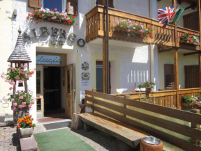 Отель Albergo Lucia  Tesero